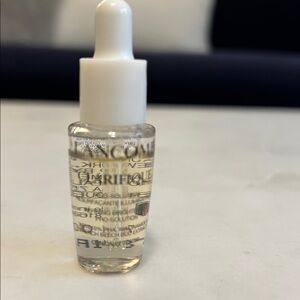 Lancome Clear Serum with White Dropper